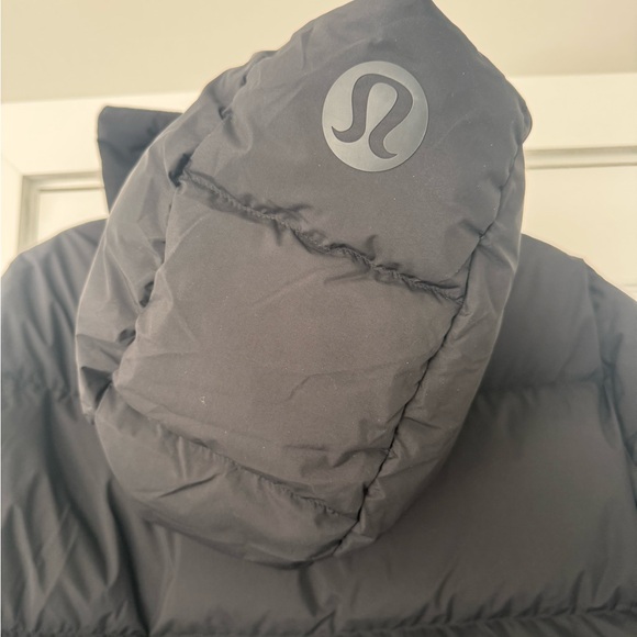 Auth.✅ Lululemon Black “Wunder Puff” Cropped Jacket Size 14🖤❤️ - Picture 12 of 12